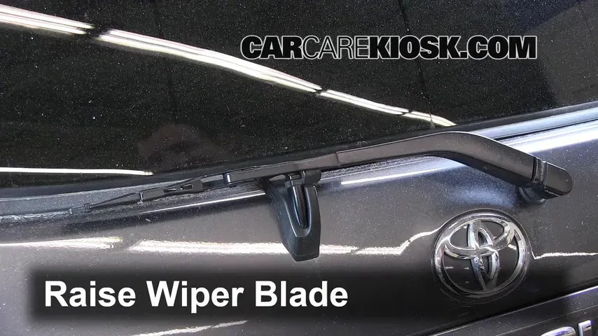 2012 Toyota Sequoia SR5 4.6L V8 Windshield Wiper Blade (Rear)